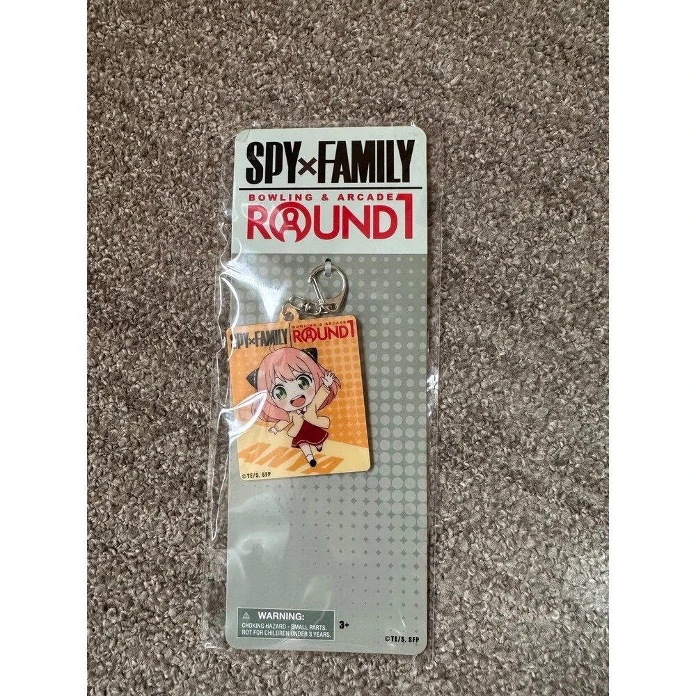 BUNDLE set of two spy family x round one keychains